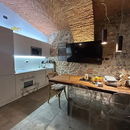 A Paganotti Apartment